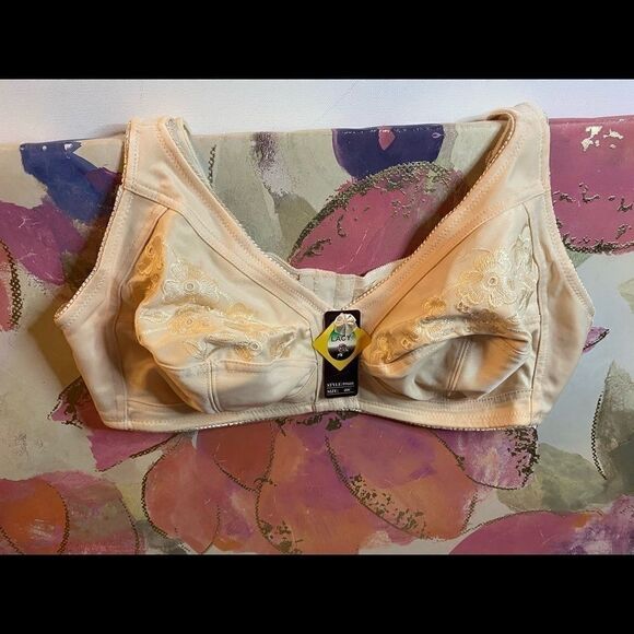 💐Lacy assorted embroidery floral print B… - Picture 5 of 9